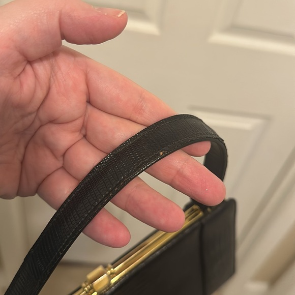 Gorgeous Vintage Vogue Handbag, lizard, black,  gold hardware - Picture 7 of 7